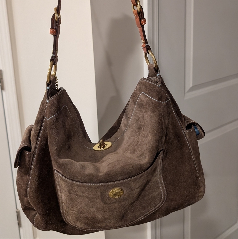 2000s Coach Chelsea Hobo